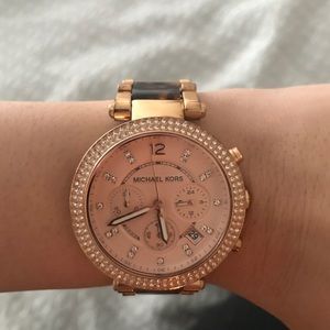 Mk watch rose gold